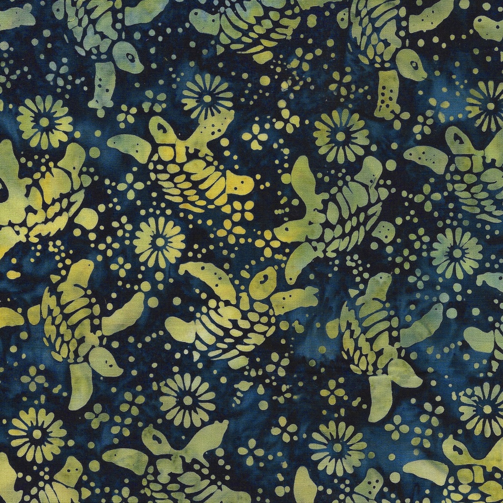 112416590 / Turtle-Blue Storm