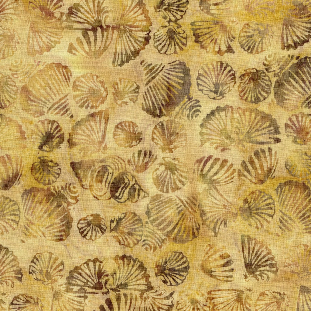 112642262 / Shells-Gold Straw