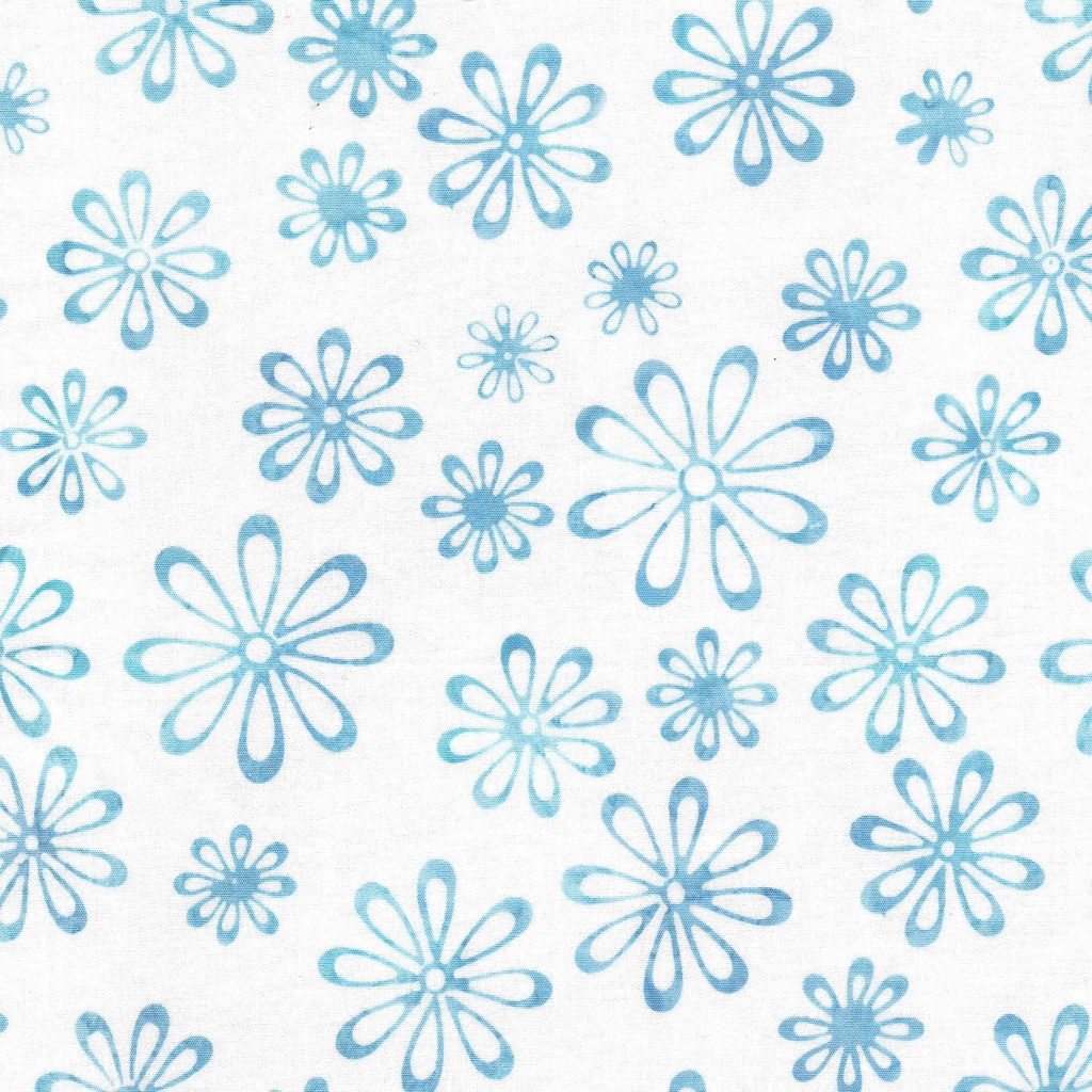 122410700 / Seasonal Floral-White