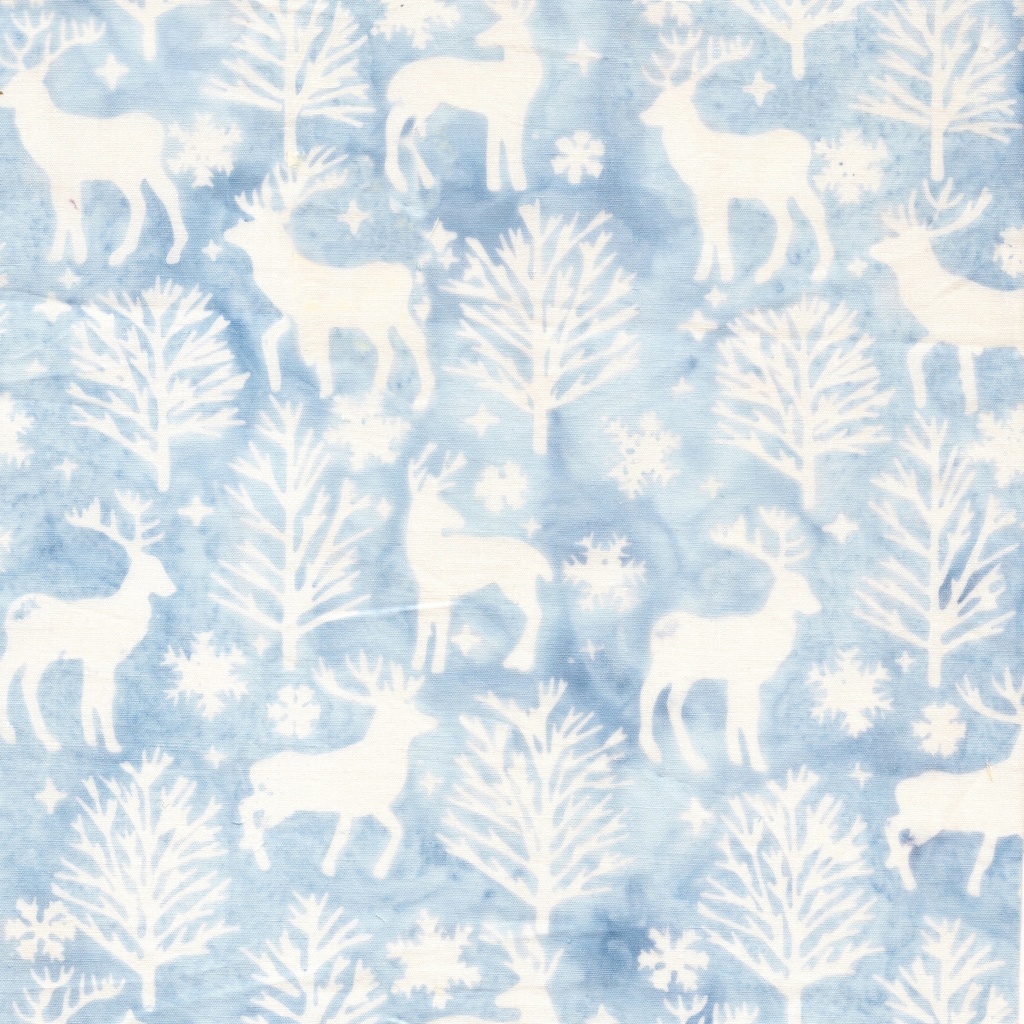 122503500 / Deer and Trees Blue Heavenly