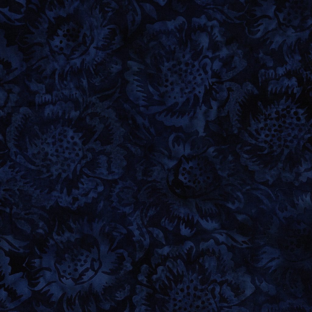 [122517590] 122517590 / Large Floral Blue Storm
