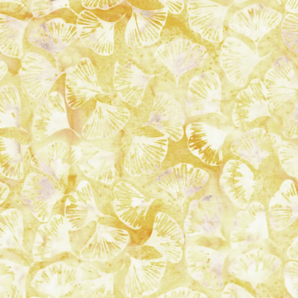 122543044 / Tossed Petals Neutral Pastry