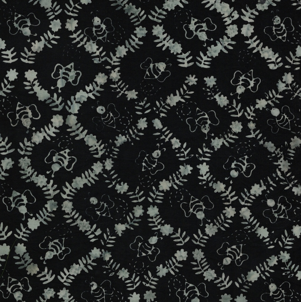 712606702 / Bees in the Trellis-Black