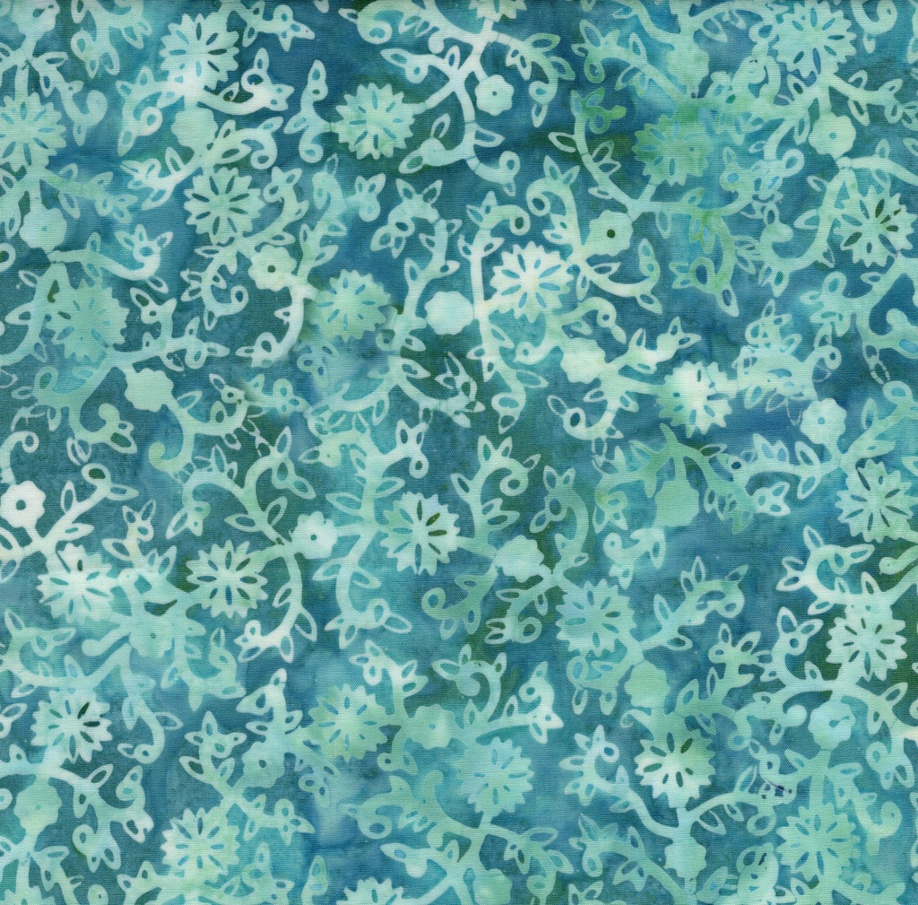 922504970 / Scrolling Vines Teal Parakeet