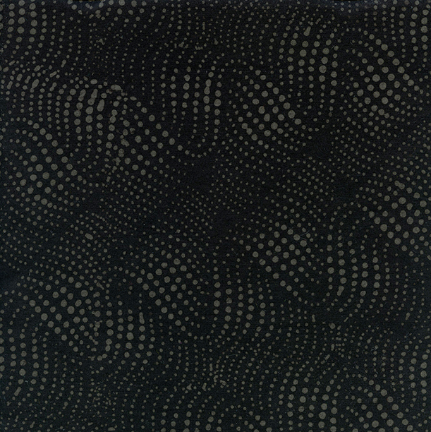 BE23-E1 / Wavy Dots-Black