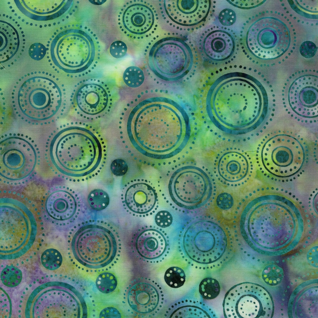 [122673850] 122673850 / Circle in a Circle Multi Purple Green Flourite