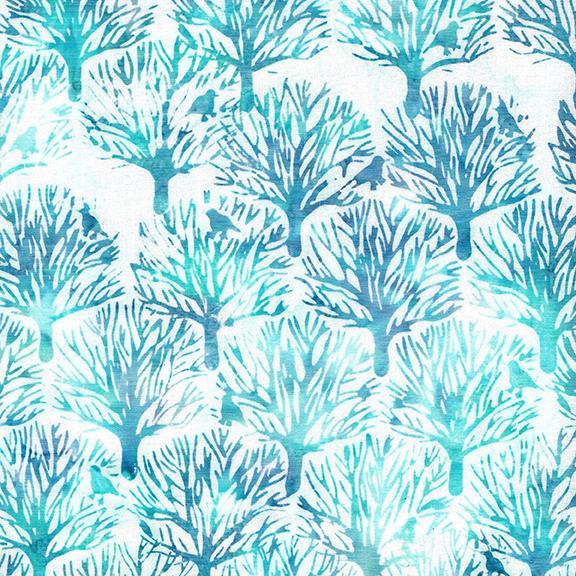 122416700 / Tree Raven-White